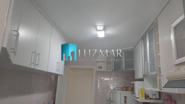 Apartamento à venda com 2 quartos, 60m² - Foto 25