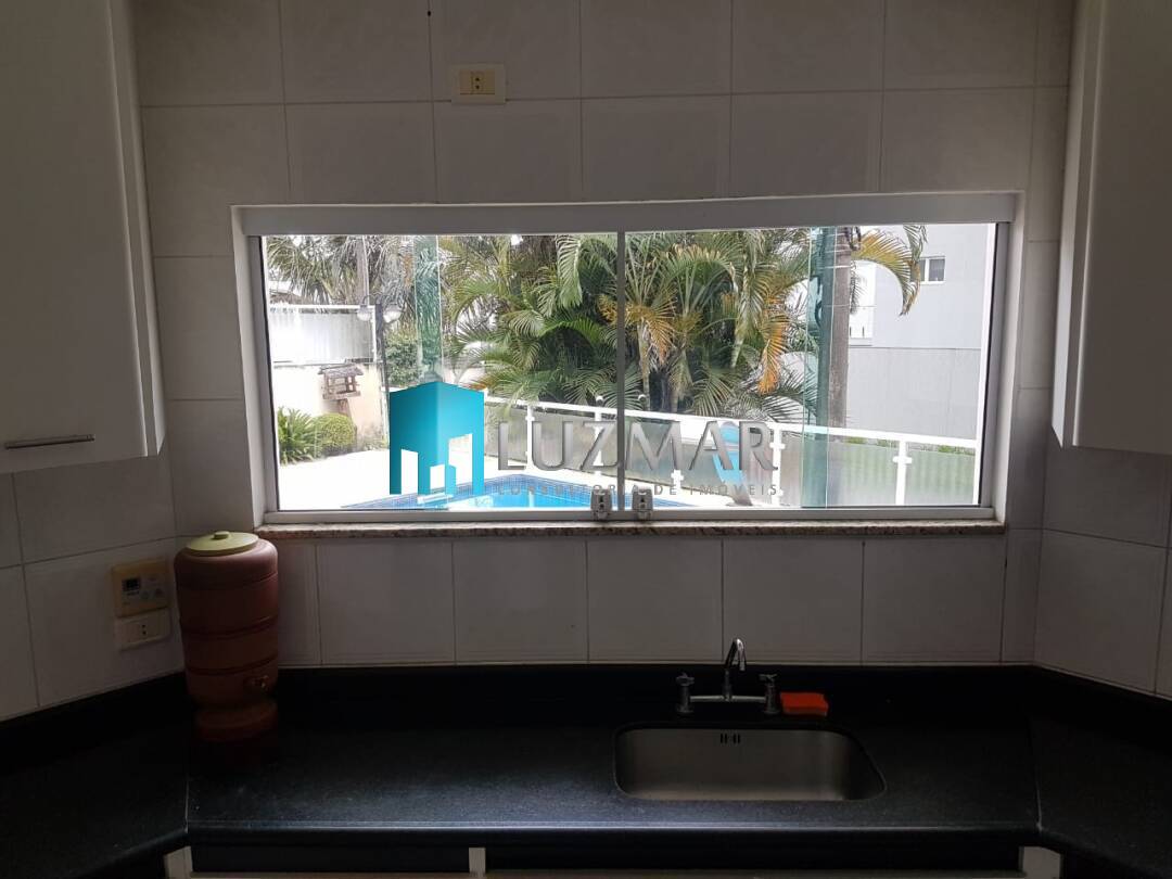 Casa à venda com 3 quartos, 300m² - Foto 44