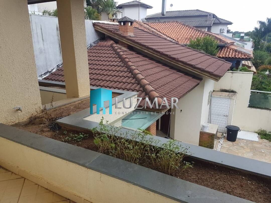 Casa à venda com 3 quartos, 300m² - Foto 34