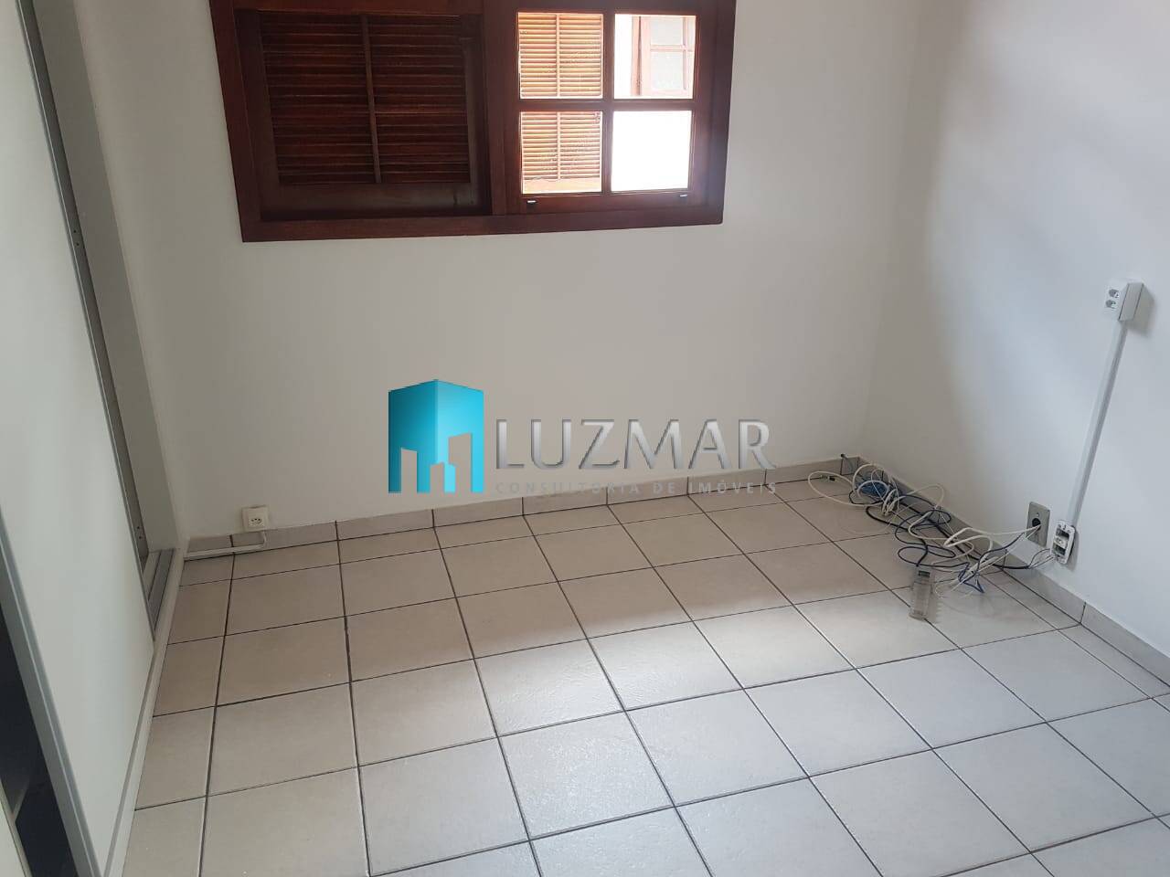 Casa à venda com 3 quartos, 170m² - Foto 12