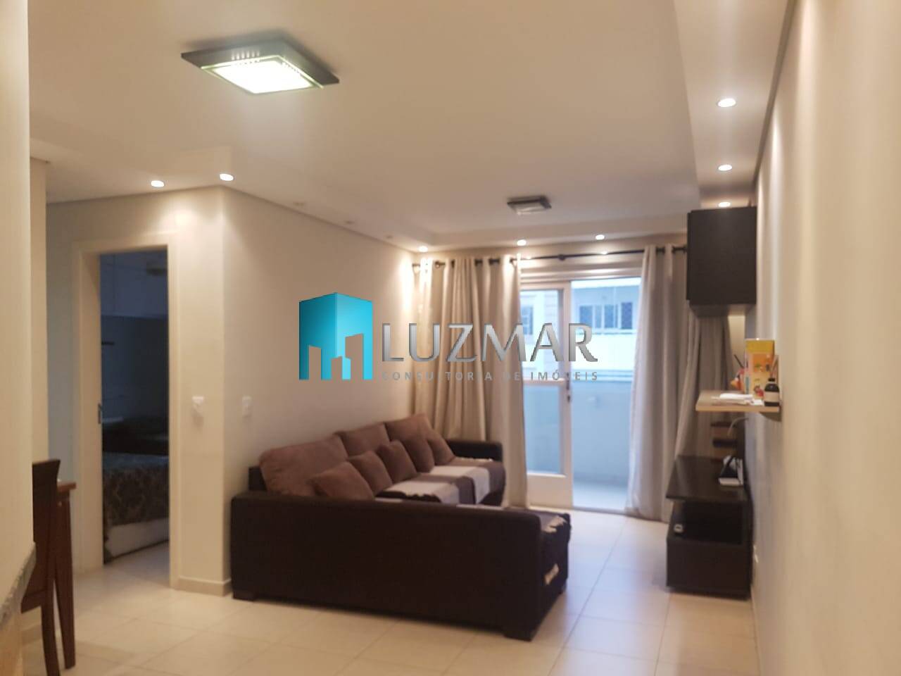 Apartamento para alugar com 2 quartos, 58m² - Foto 4