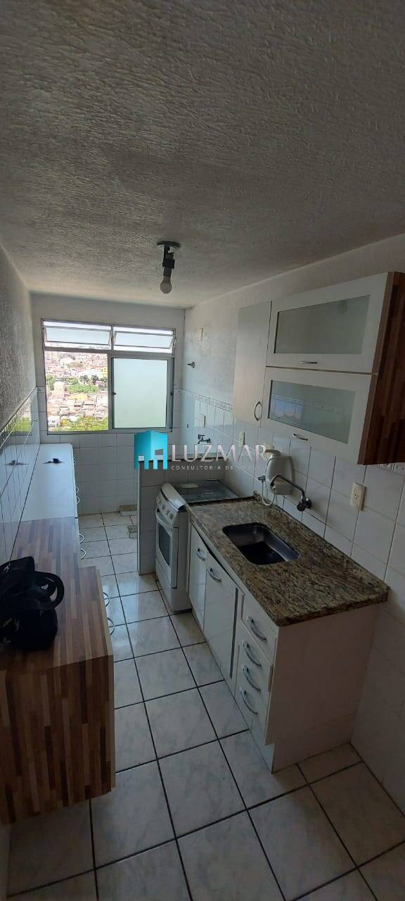 Apartamento para alugar com 2 quartos, 56m² - Foto 12