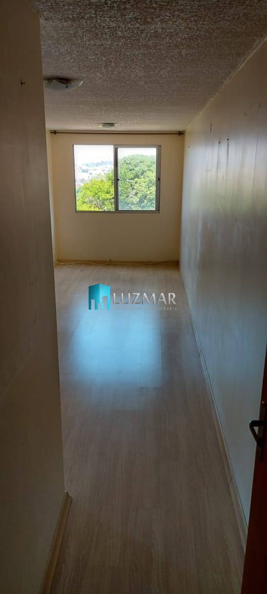 Apartamento para alugar com 2 quartos, 56m² - Foto 4