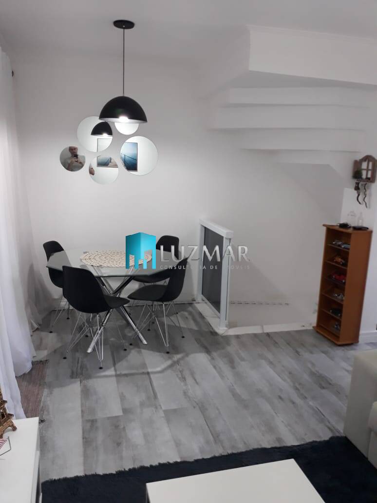 Casa à venda com 3 quartos, 190m² - Foto 4