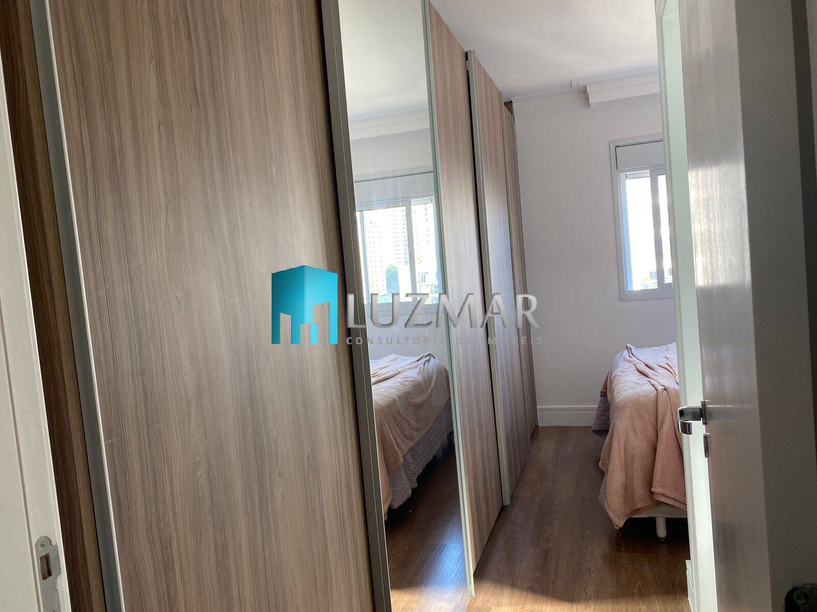 Apartamento à venda com 2 quartos, 74m² - Foto 24