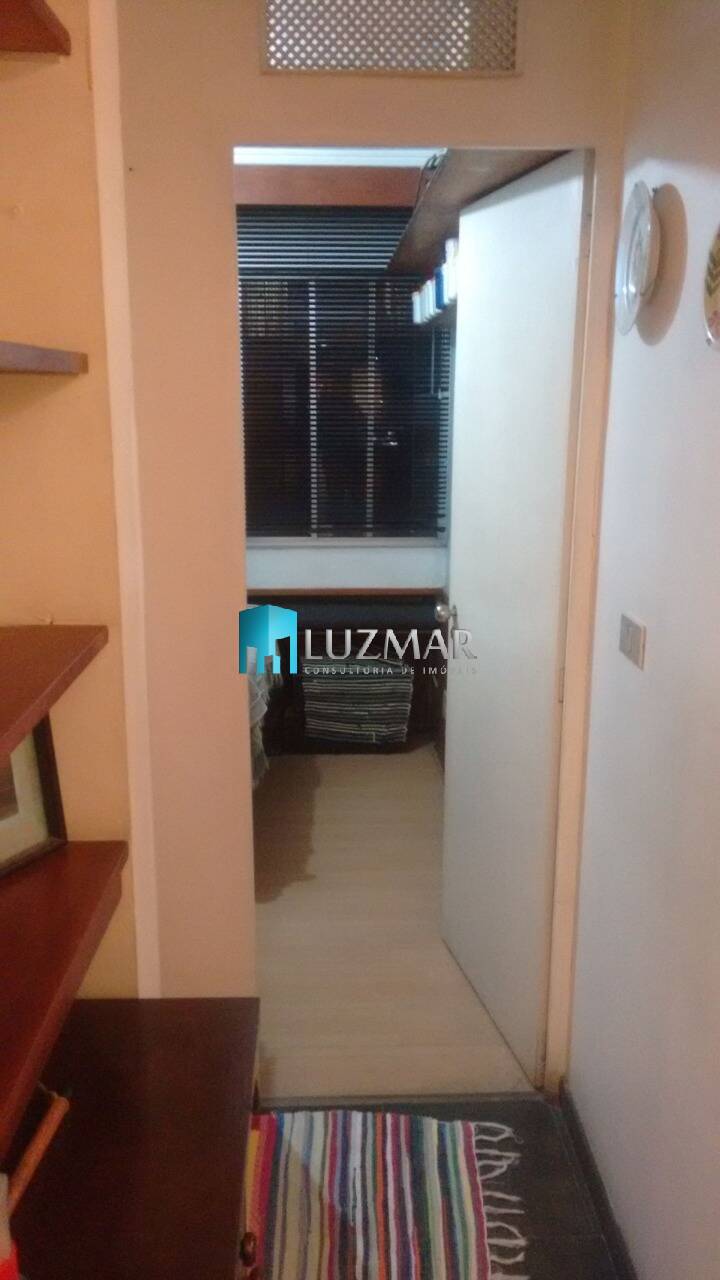 Apartamento à venda com 2 quartos, 56m² - Foto 4