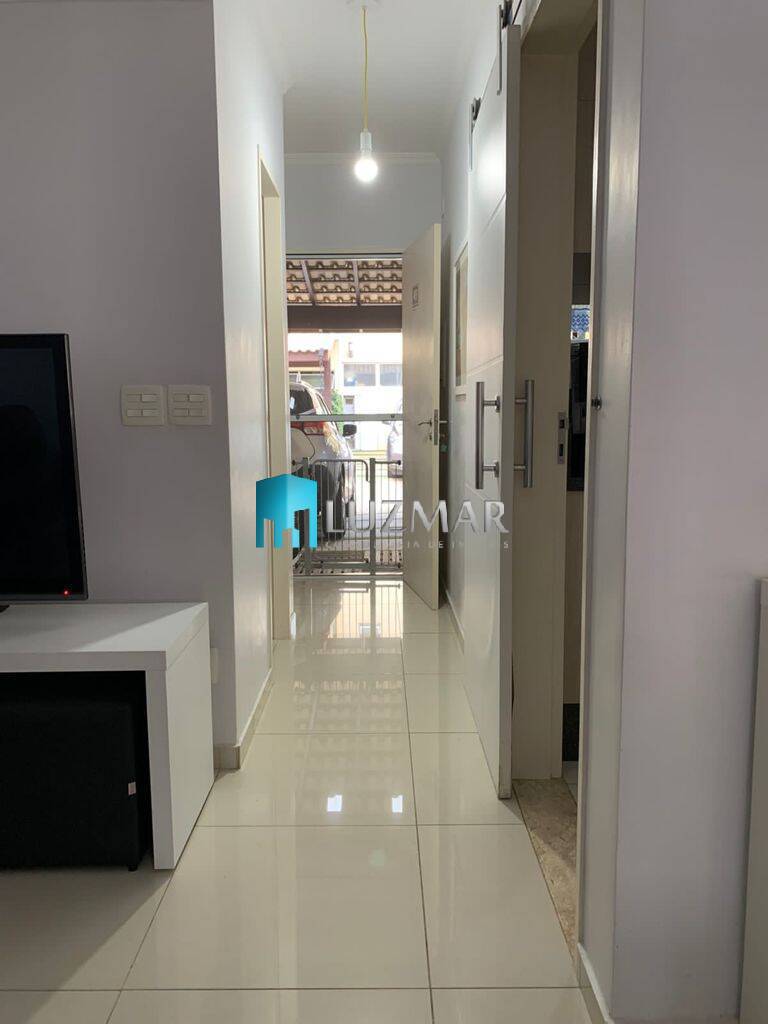 Casa à venda com 3 quartos, 120m² - Foto 10