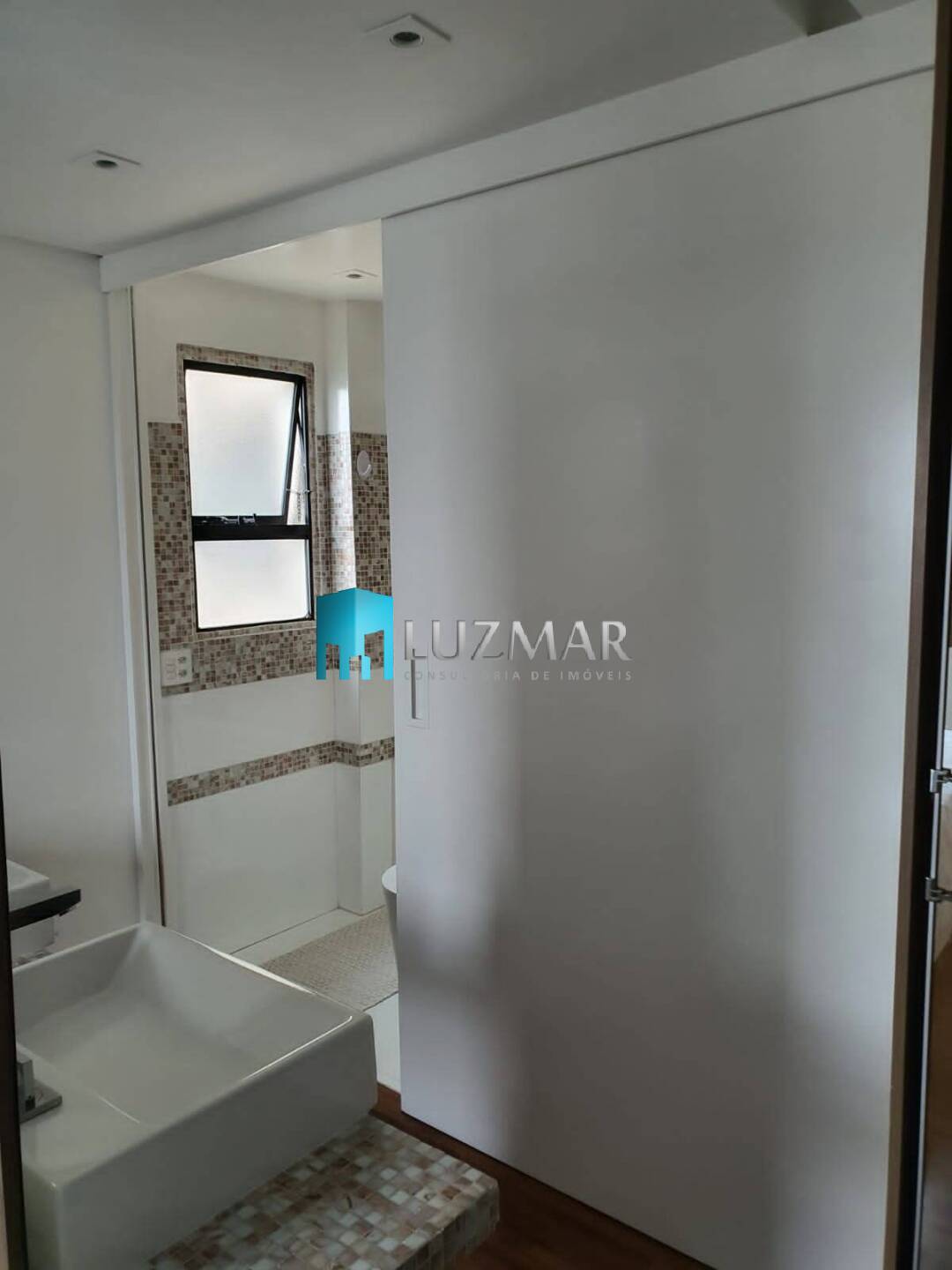 Apartamento à venda com 3 quartos, 128m² - Foto 26