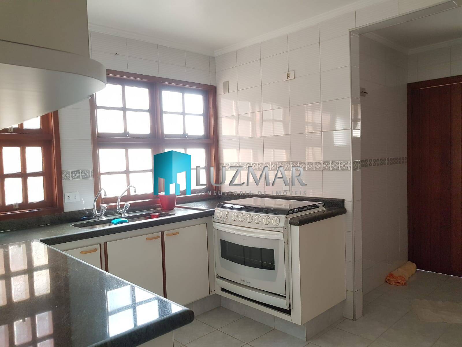 Casa à venda com 3 quartos, 157m² - Foto 28