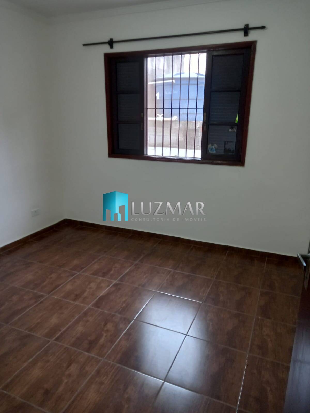 Casa à venda com 2 quartos, 110m² - Foto 6