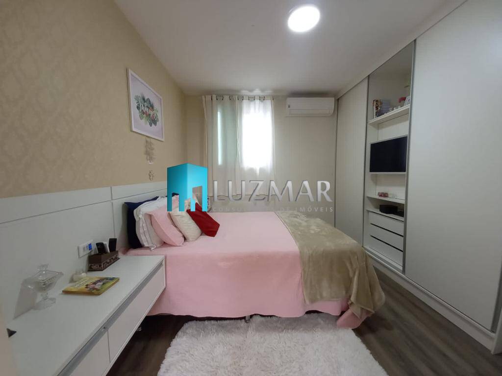 Casa à venda com 3 quartos, 110m² - Foto 14