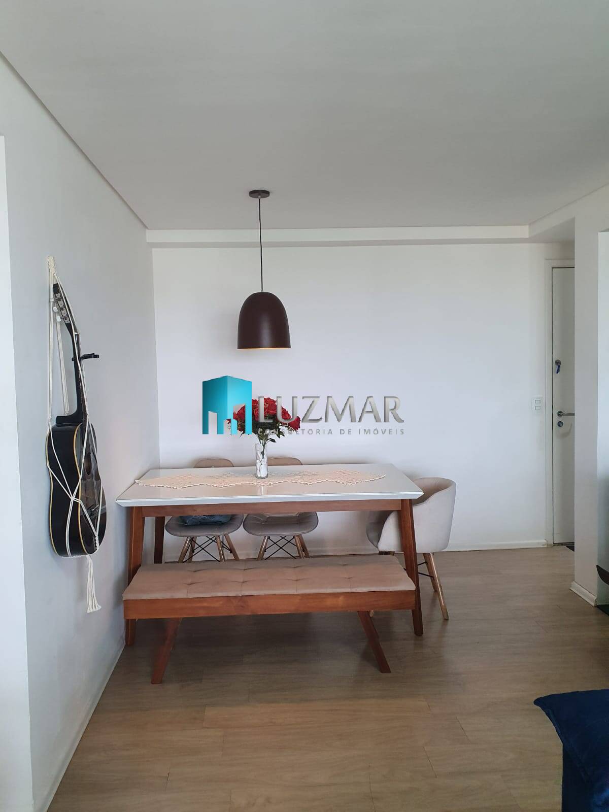 Apartamento à venda com 3 quartos, 80m² - Foto 2