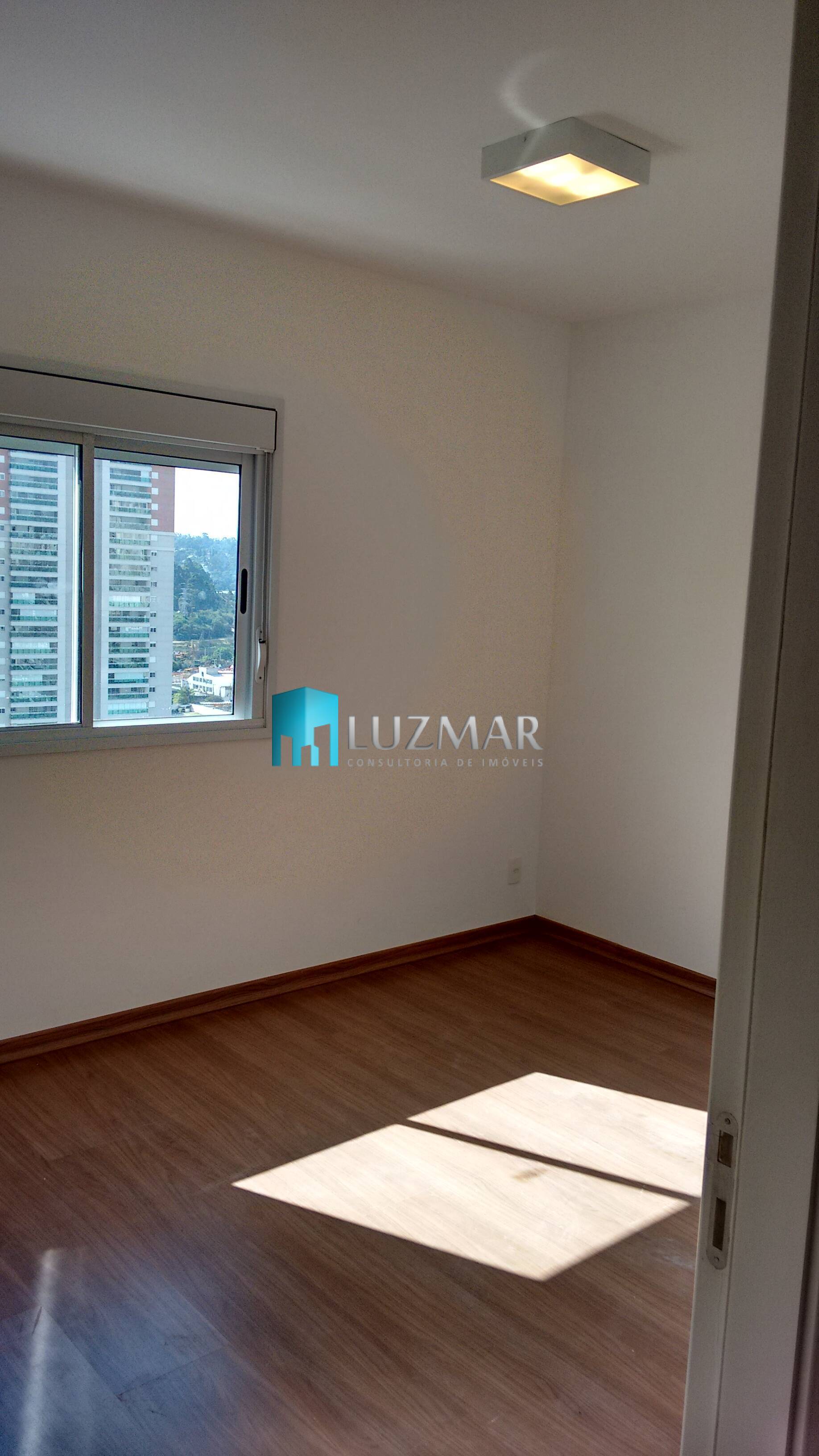 Apartamento à venda com 3 quartos, 105m² - Foto 15