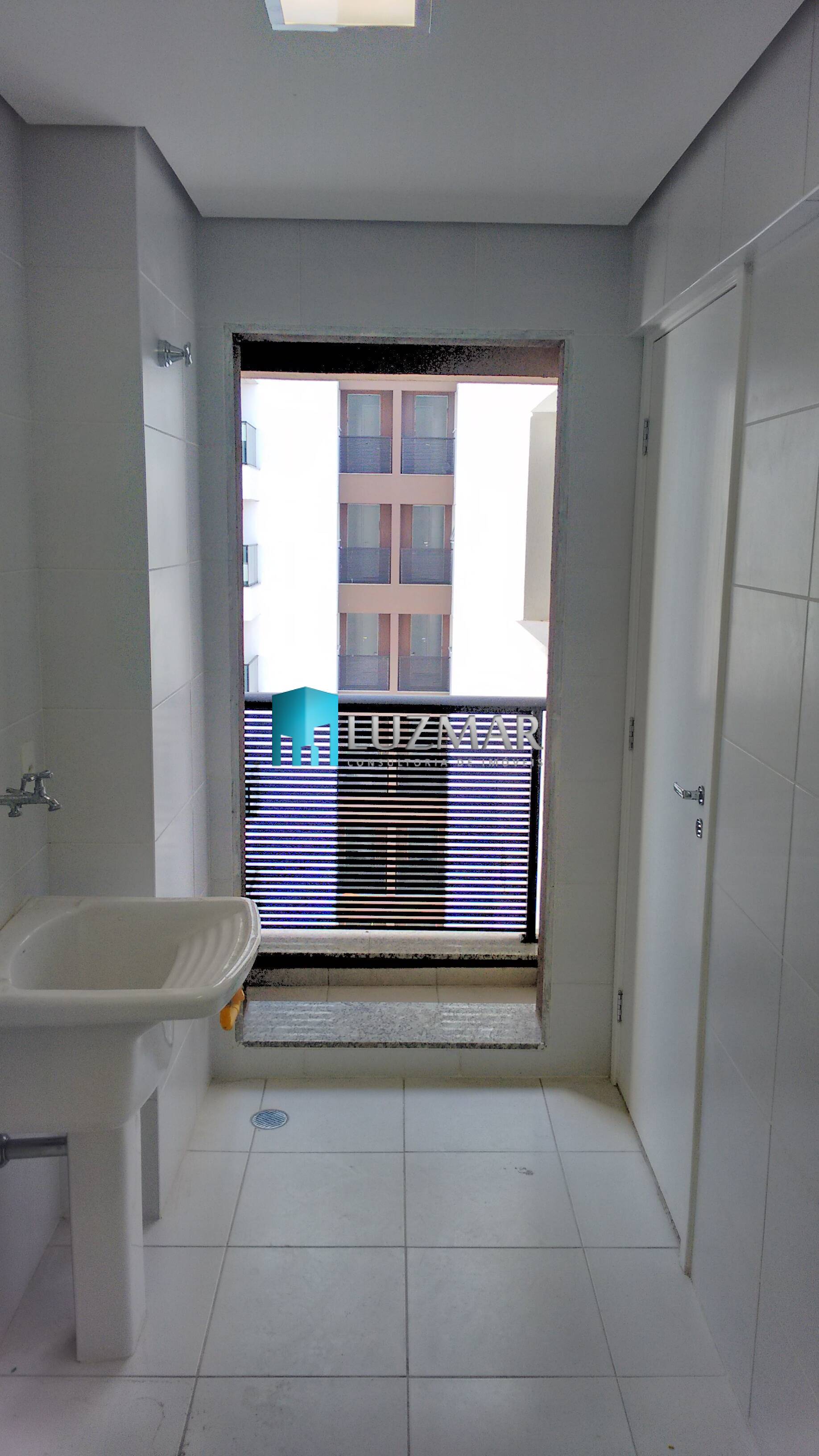 Apartamento à venda com 3 quartos, 105m² - Foto 12