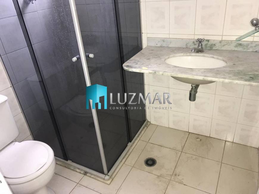 Casa à venda com 3 quartos, 220m² - Foto 12