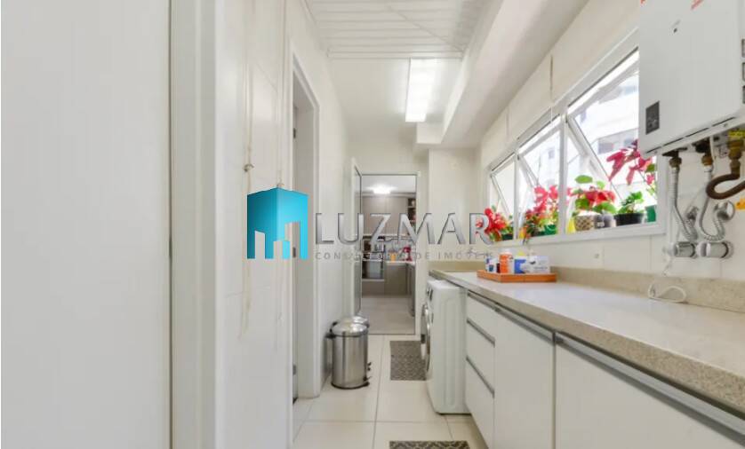 Apartamento à venda com 4 quartos, 214m² - Foto 21