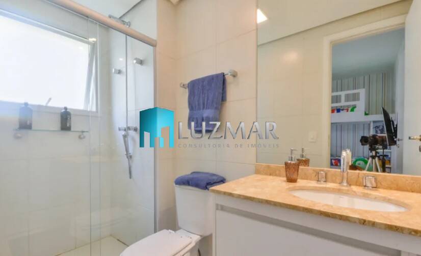 Apartamento à venda com 4 quartos, 214m² - Foto 28