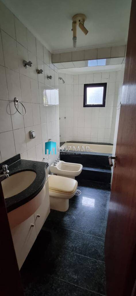 Apartamento à venda com 3 quartos, 140m² - Foto 14