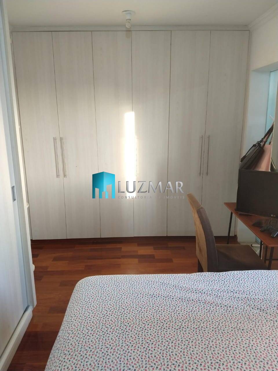 Apartamento à venda com 3 quartos, 94m² - Foto 12