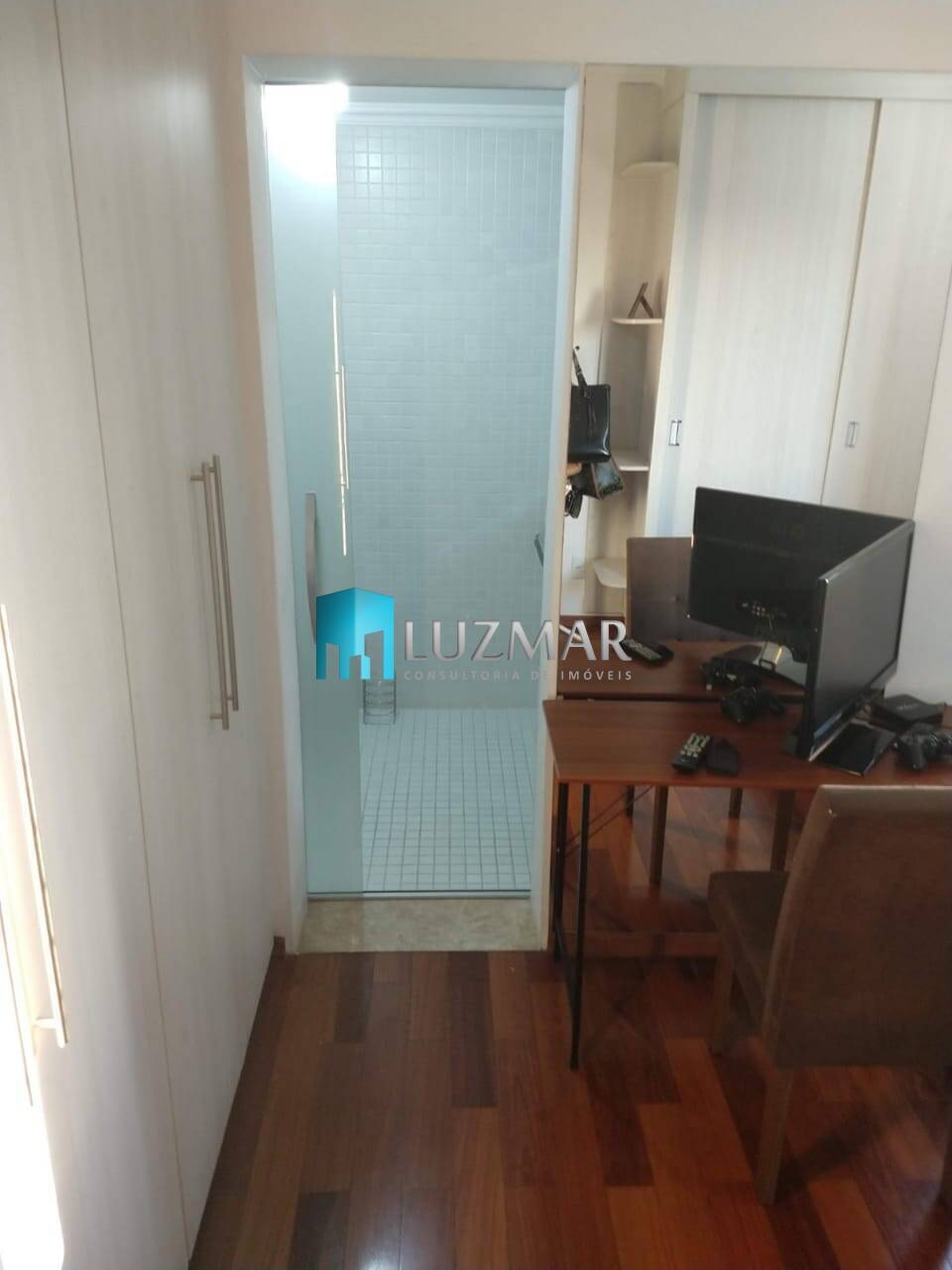 Apartamento à venda com 3 quartos, 94m² - Foto 14