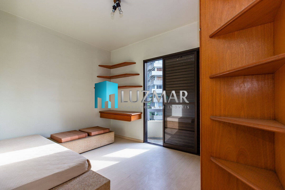 Apartamento à venda com 4 quartos, 144m² - Foto 18