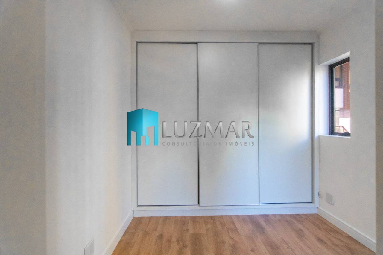 Apartamento à venda com 1 quarto, 30m² - Foto 11