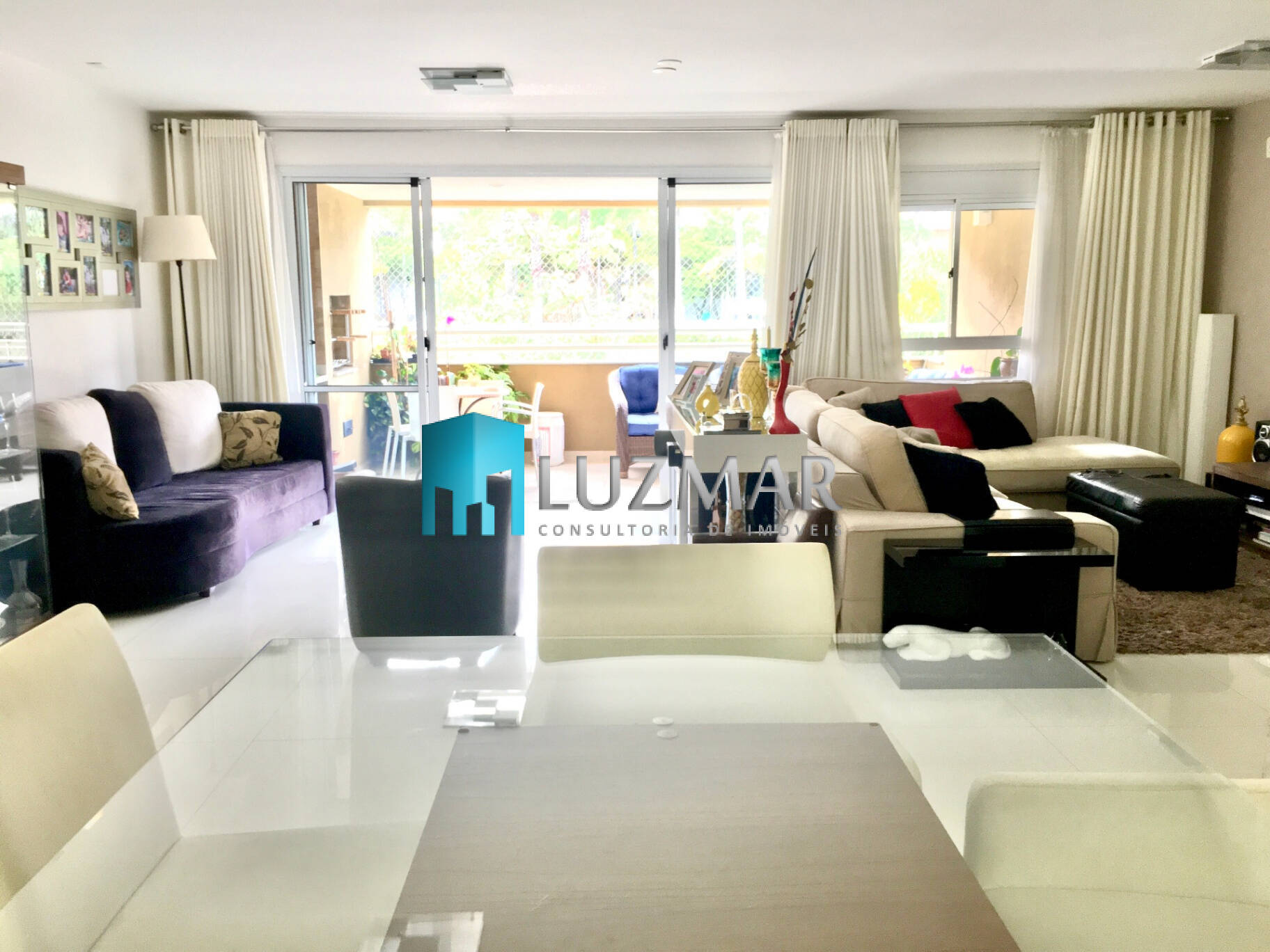 Apartamento à venda com 3 quartos, 142m² - Foto 4