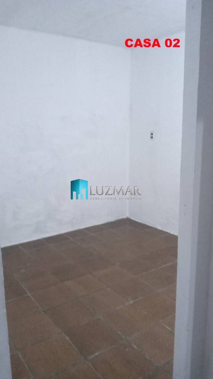 Casa à venda com 2 quartos, 80m² - Foto 3