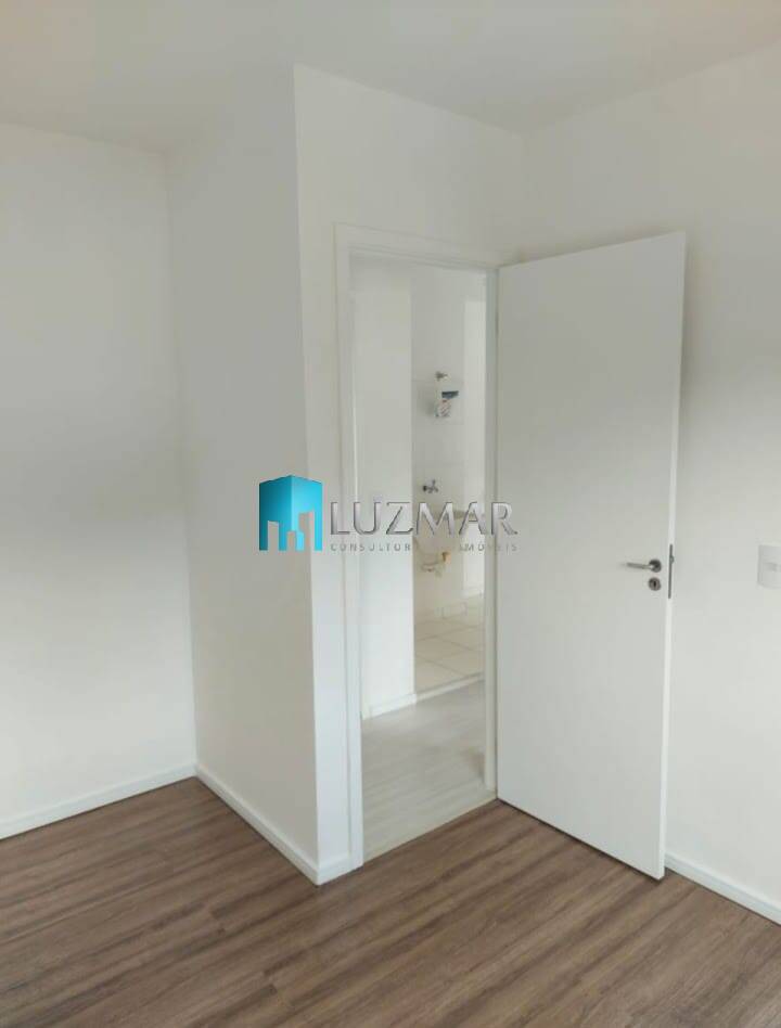 Apartamento à venda com 2 quartos, 40m² - Foto 8