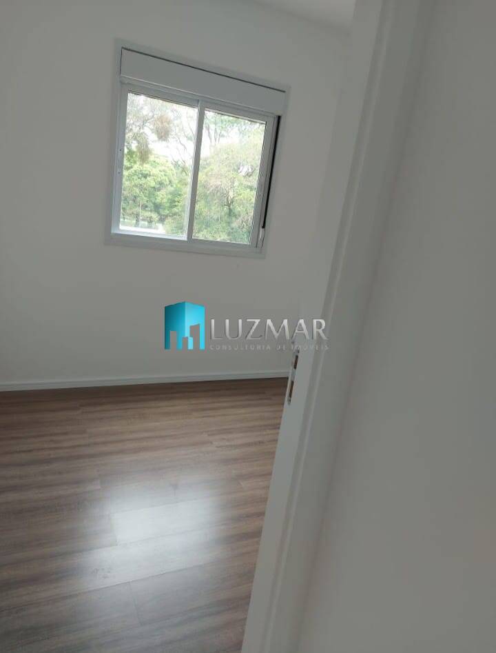 Apartamento à venda com 2 quartos, 40m² - Foto 9