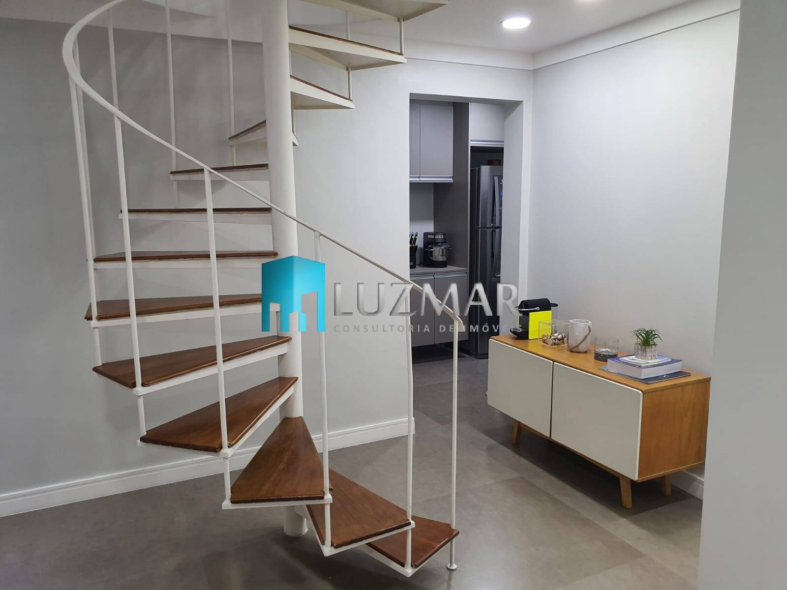 Apartamento à venda com 3 quartos, 120m² - Foto 9