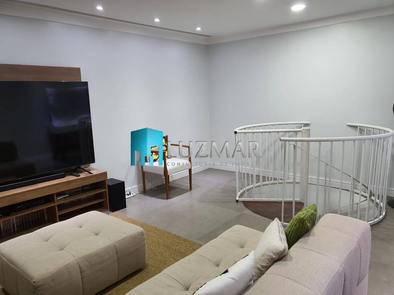 Apartamento à venda com 3 quartos, 120m² - Foto 2