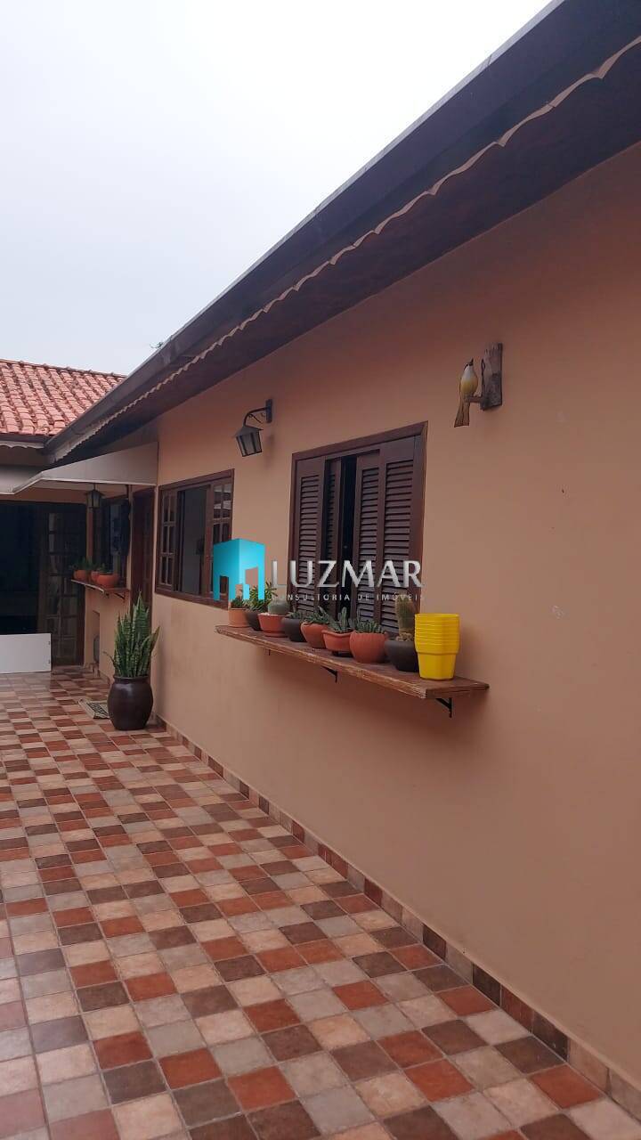 Casa à venda com 3 quartos, 250m² - Foto 21