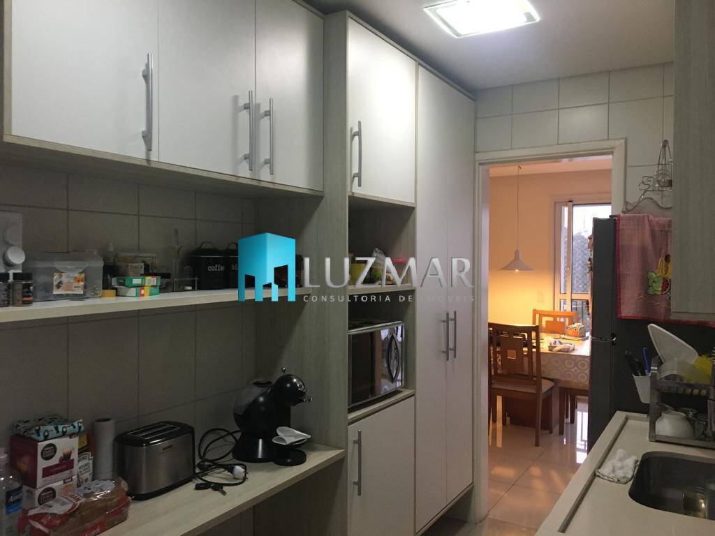 Apartamento à venda com 2 quartos, 85m² - Foto 11