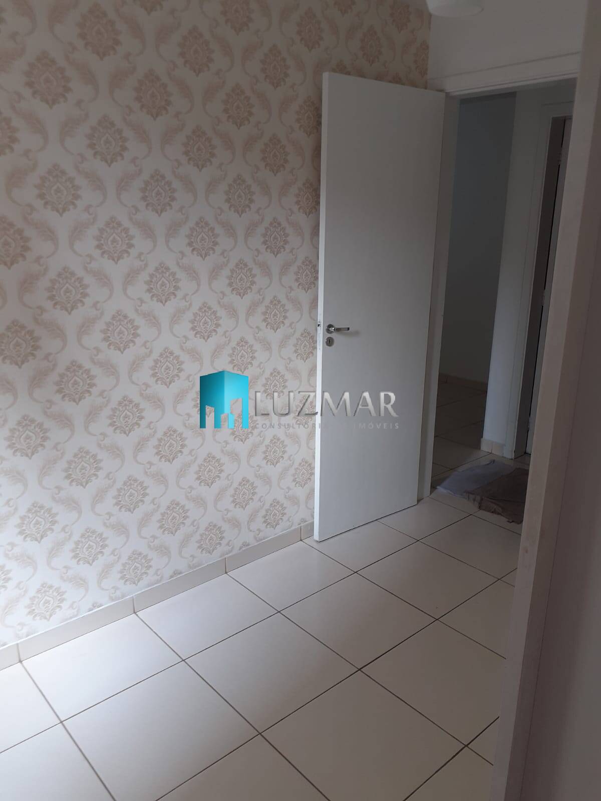 Apartamento à venda com 2 quartos, 70m² - Foto 10