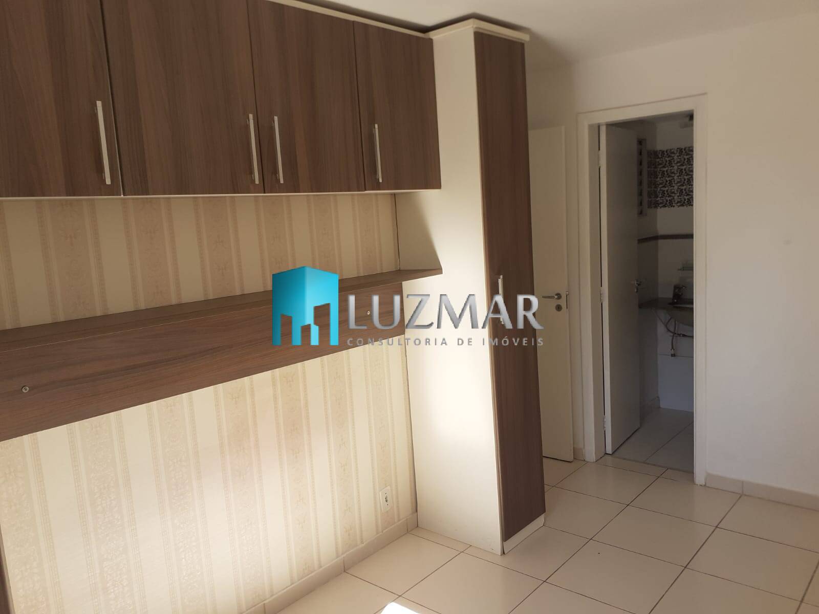 Apartamento à venda com 2 quartos, 70m² - Foto 6