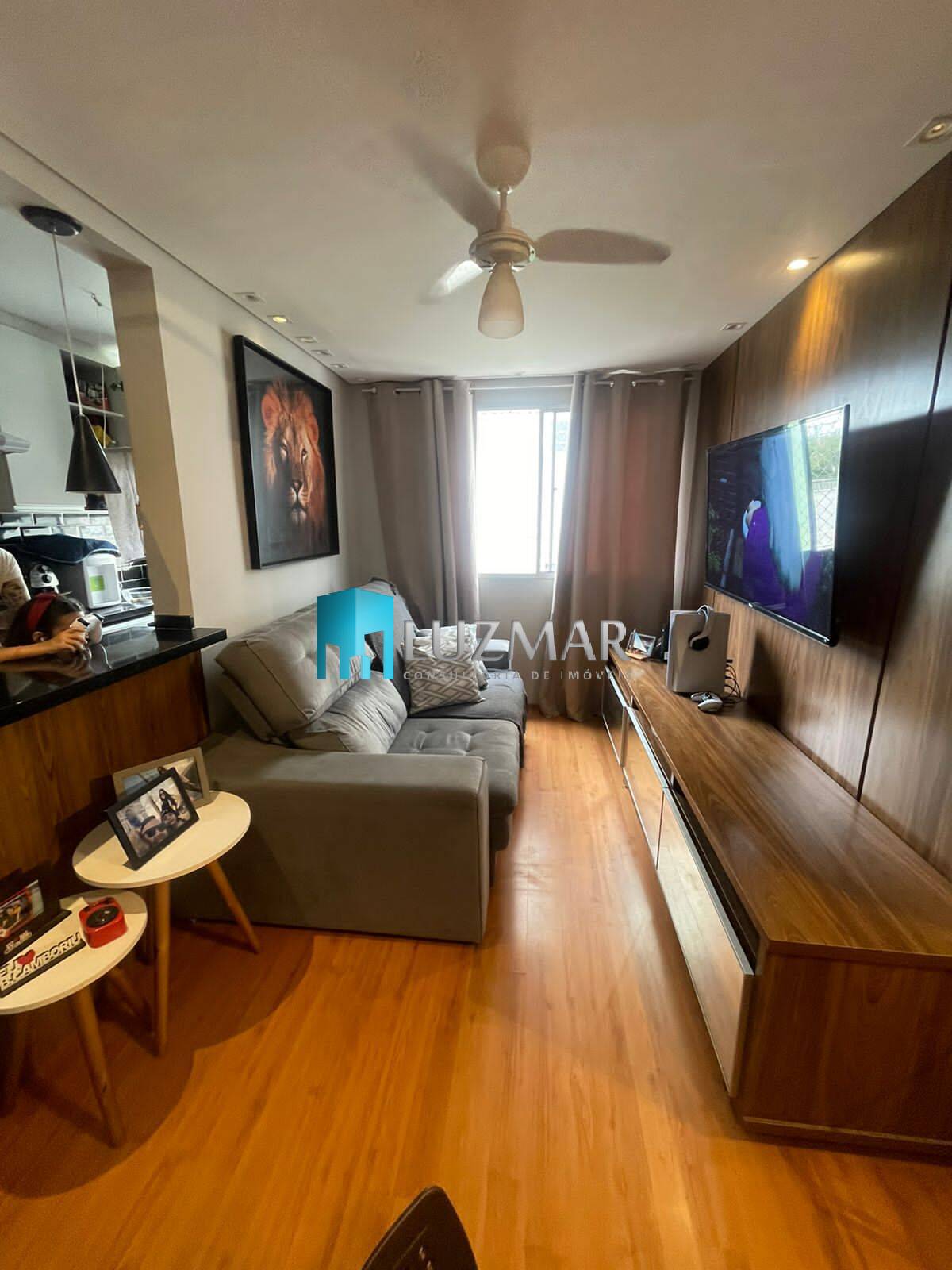 Apartamento à venda com 2 quartos, 45m² - Foto 1