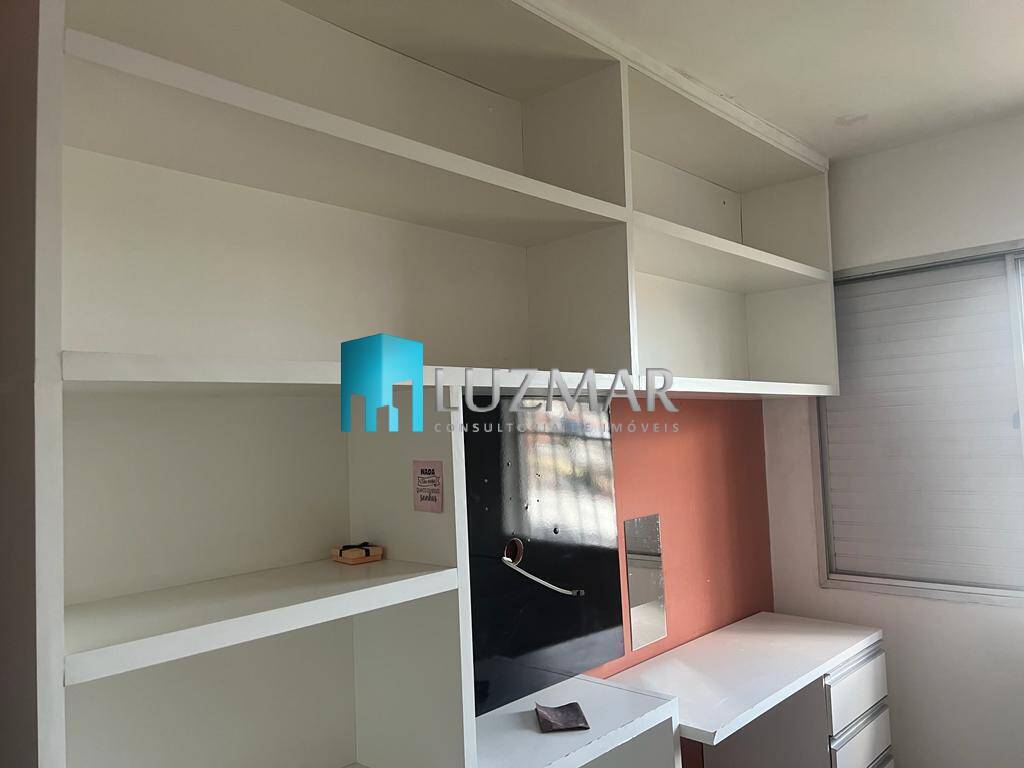 Apartamento à venda com 3 quartos, 48m² - Foto 13