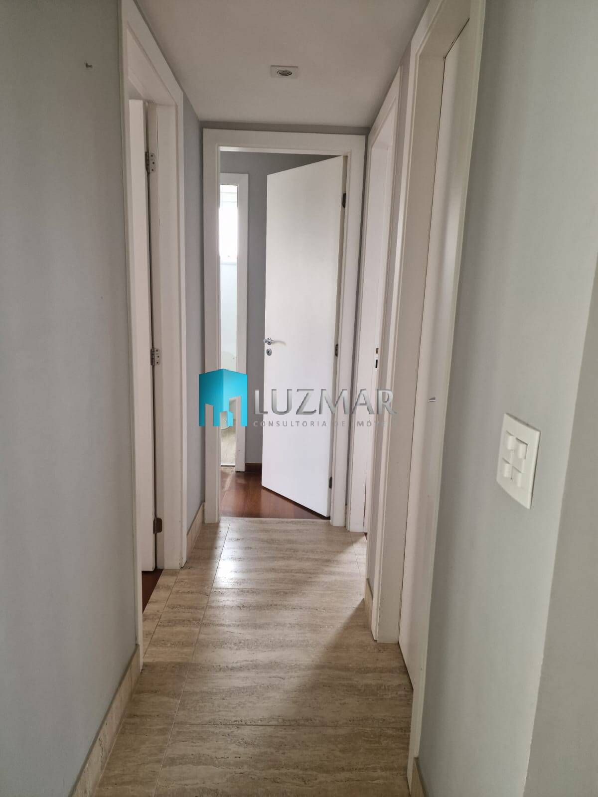 Apartamento à venda com 3 quartos, 74m² - Foto 8