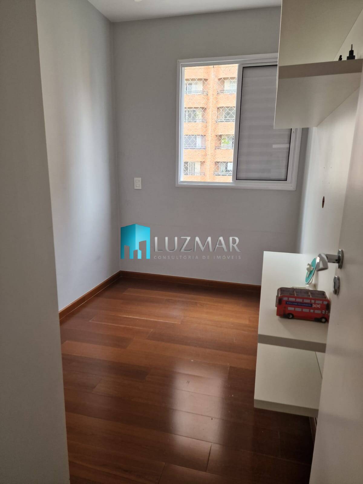 Apartamento à venda com 3 quartos, 74m² - Foto 10