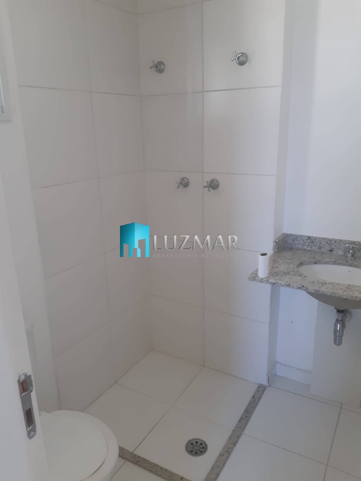 Apartamento à venda com 3 quartos, 70m² - Foto 14