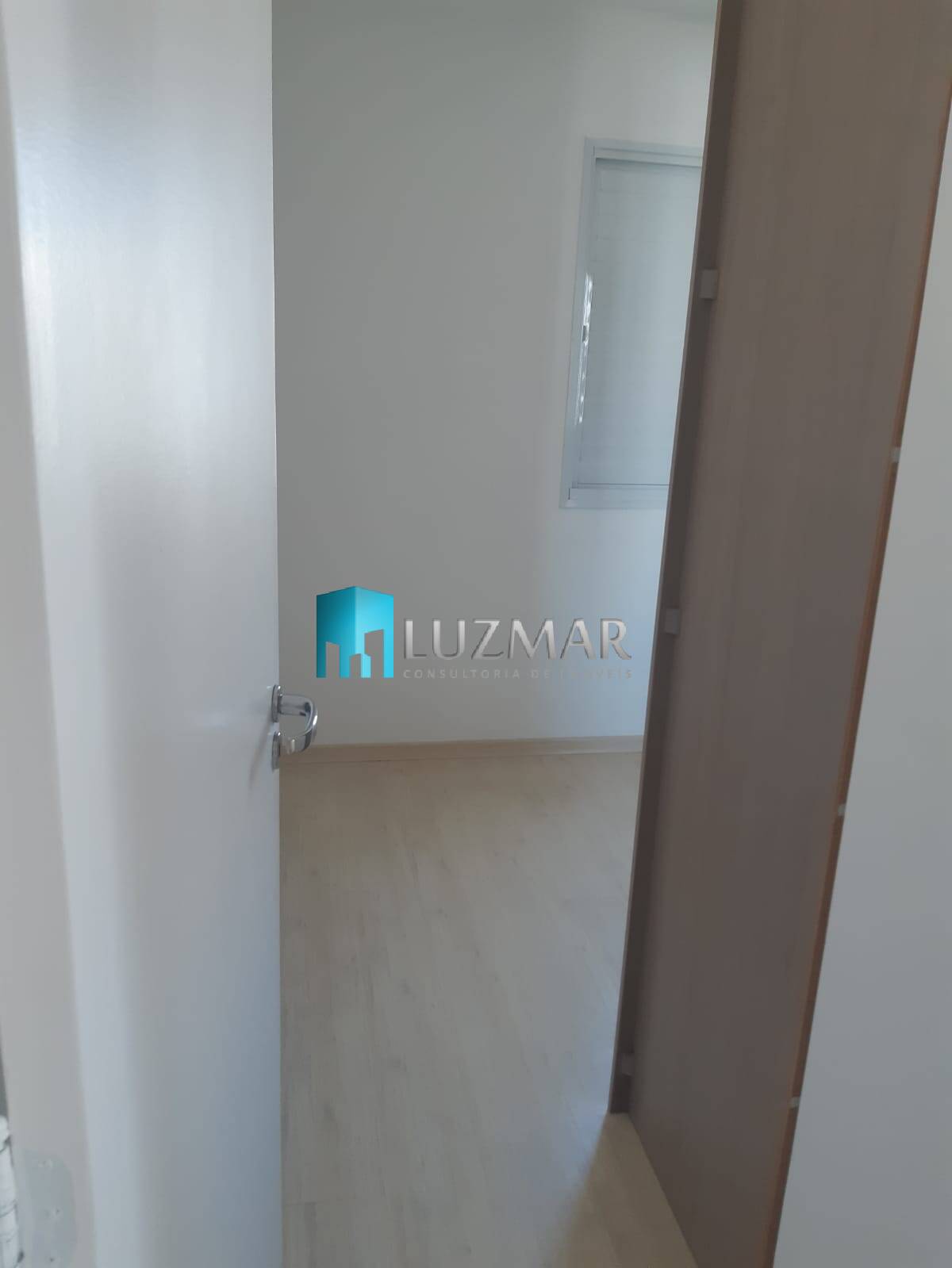 Apartamento à venda com 3 quartos, 70m² - Foto 11