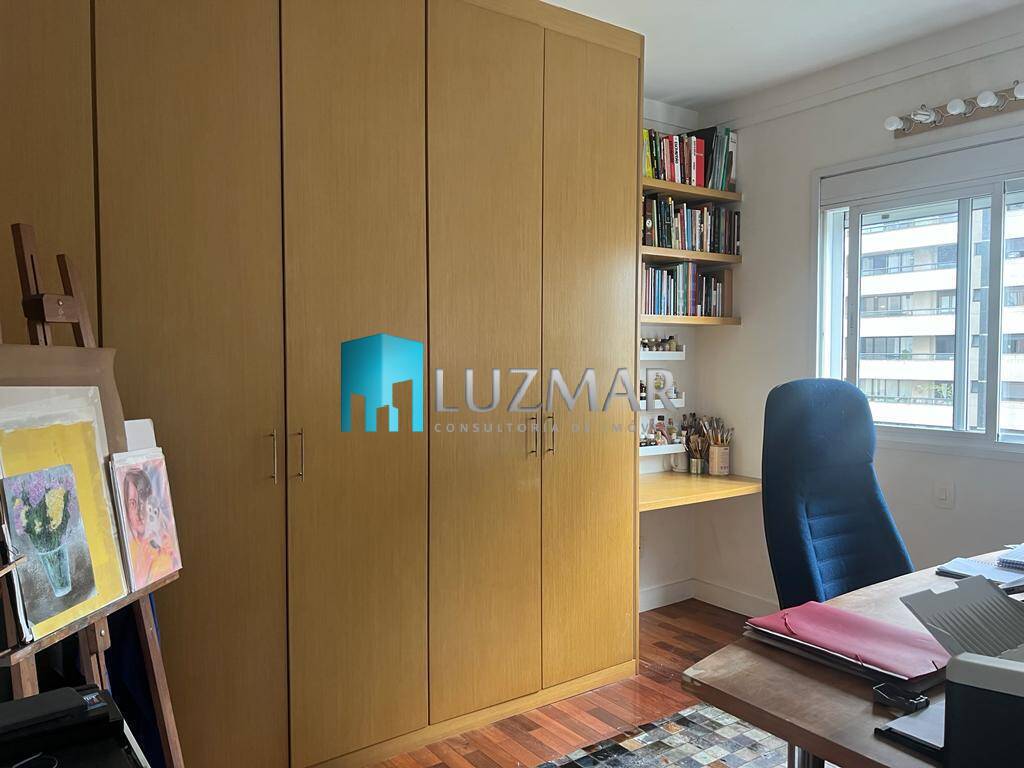 Apartamento à venda com 4 quartos, 156m² - Foto 33