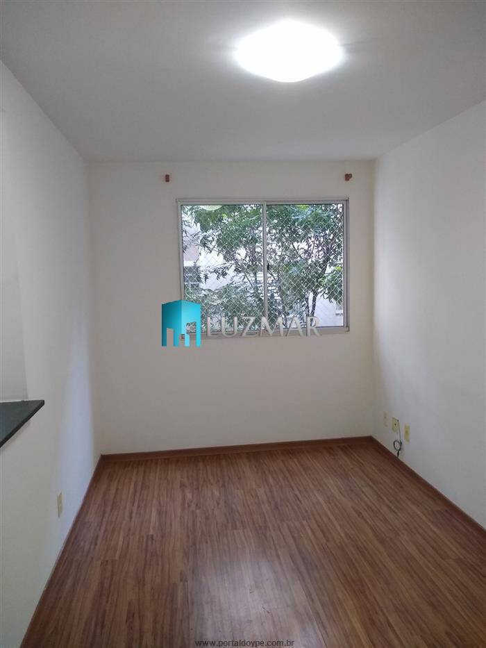 Apartamento à venda com 2 quartos, 46m² - Foto 2