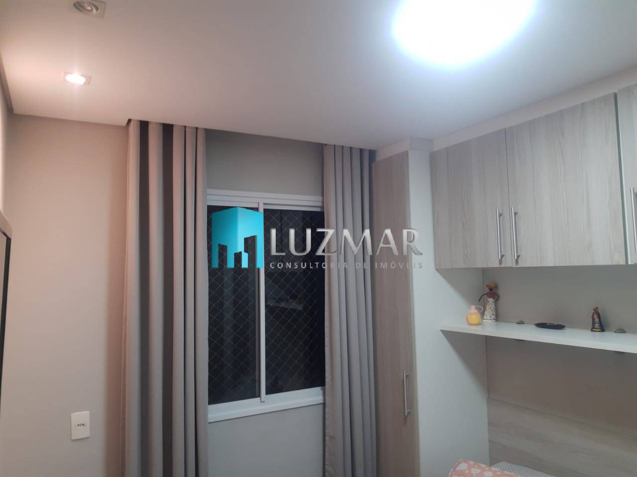 Apartamento à venda com 2 quartos, 46m² - Foto 11