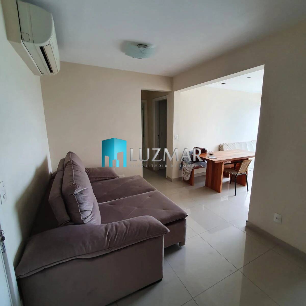 Apartamento à venda com 1 quarto, 45m² - Foto 3