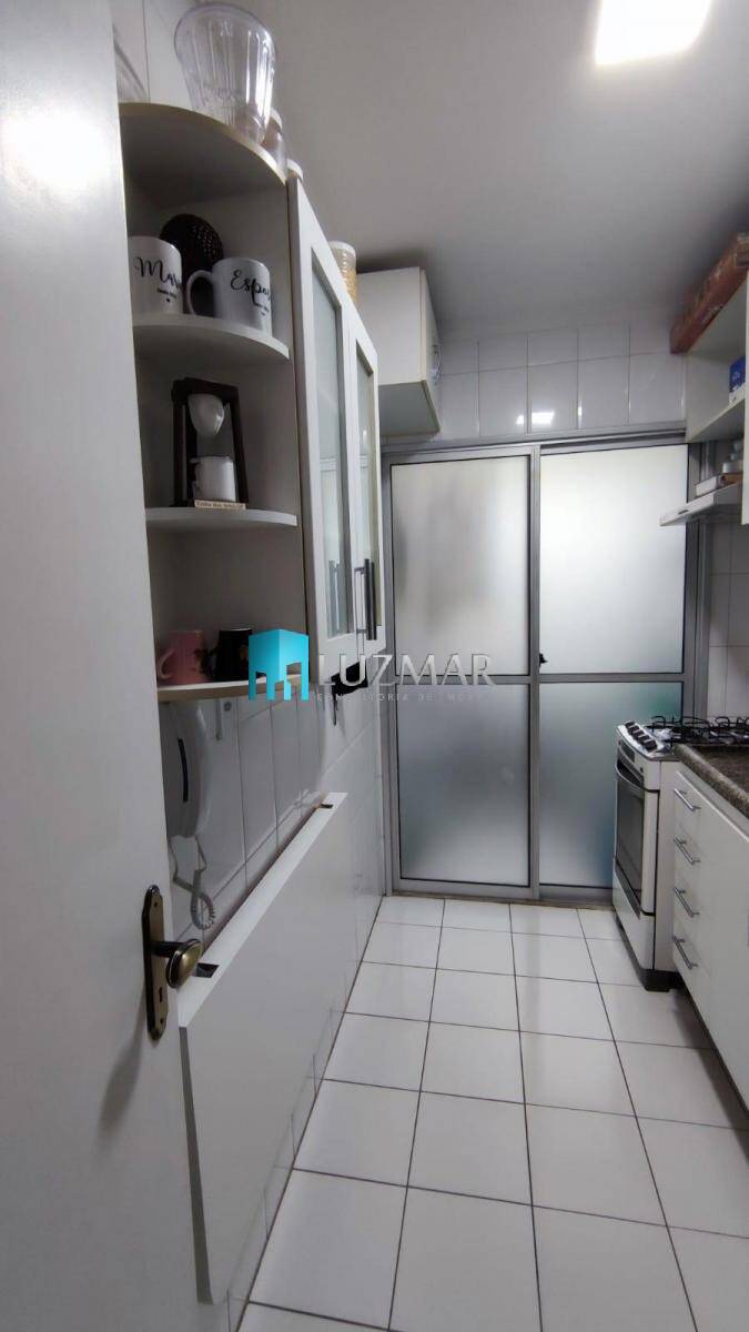 Apartamento à venda com 2 quartos, 53m² - Foto 4