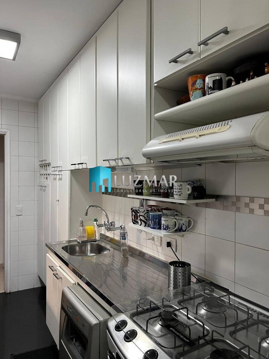 Apartamento à venda com 3 quartos, 75m² - Foto 15