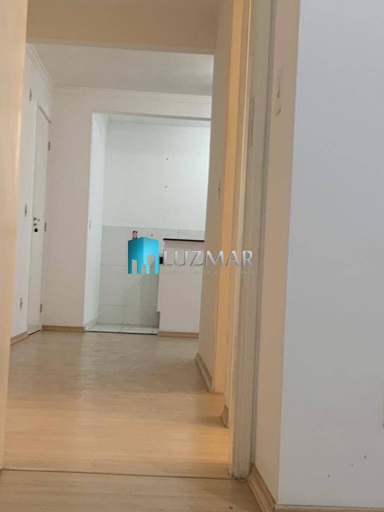 Apartamento à venda com 2 quartos, 48m² - Foto 4