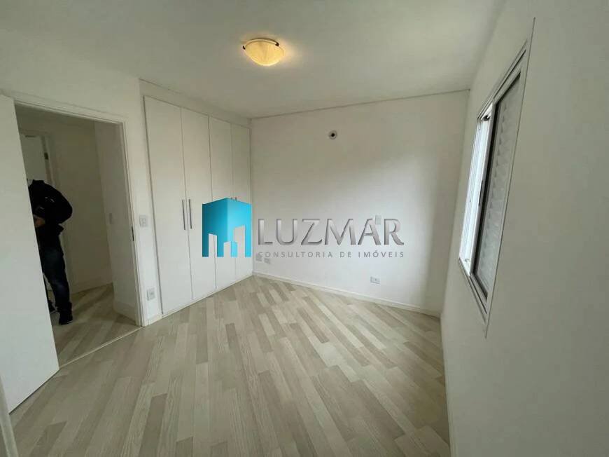 Apartamento à venda com 2 quartos, 68m² - Foto 11